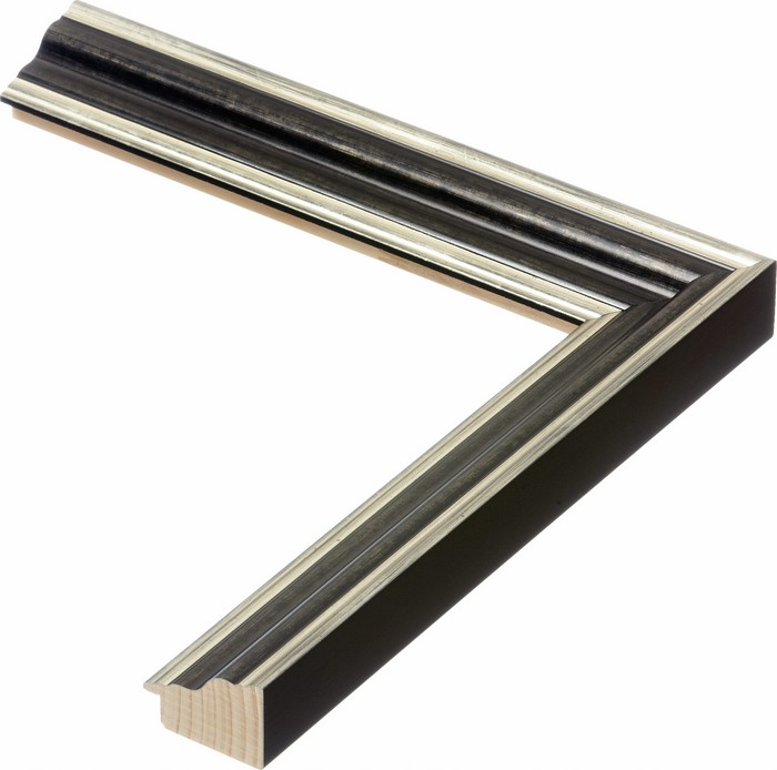Roma Moulding 986006
Custom frames and moulding shipped natonwide.
Call 770-941-3394